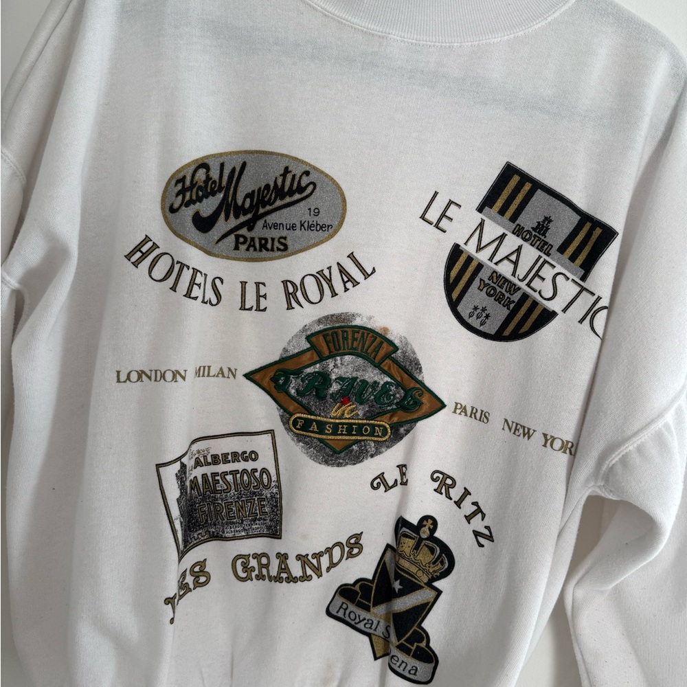 Forenza Vintage White Graphic Turtleneck Sweater - Picture 2 of 12